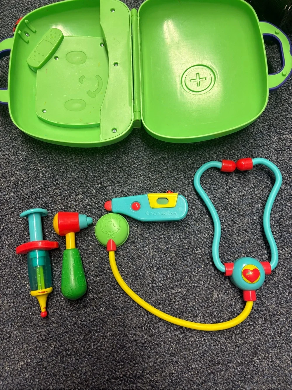 Cocomelon Musical Checkup Set